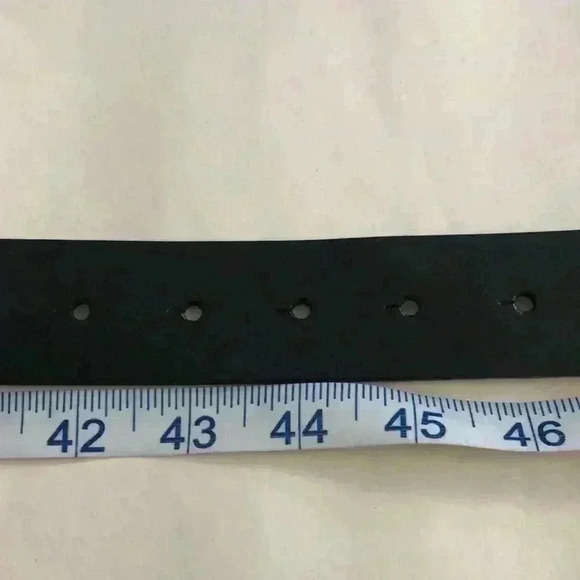 Black or White Reversible Men's belt - Picture 5 of 5